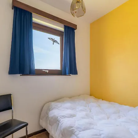 Les Hirondelle For 8 Persons Hébergement de vacances *